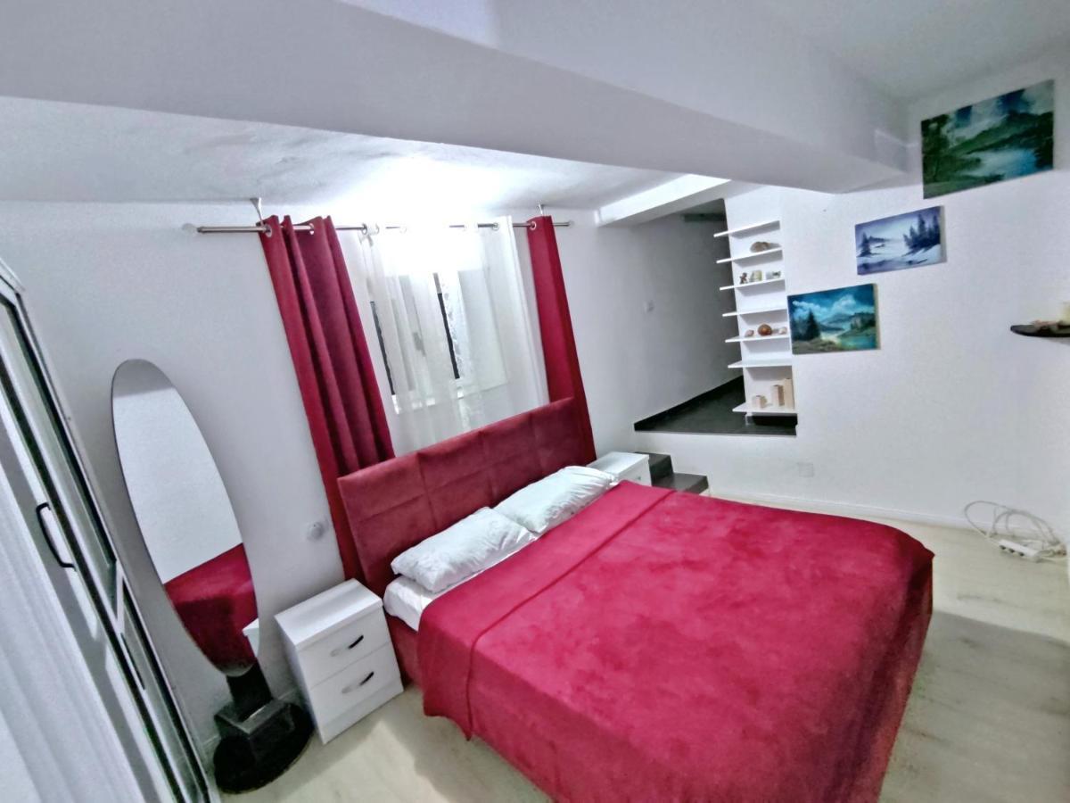 Biorn House Villa Sarandë Buitenkant foto